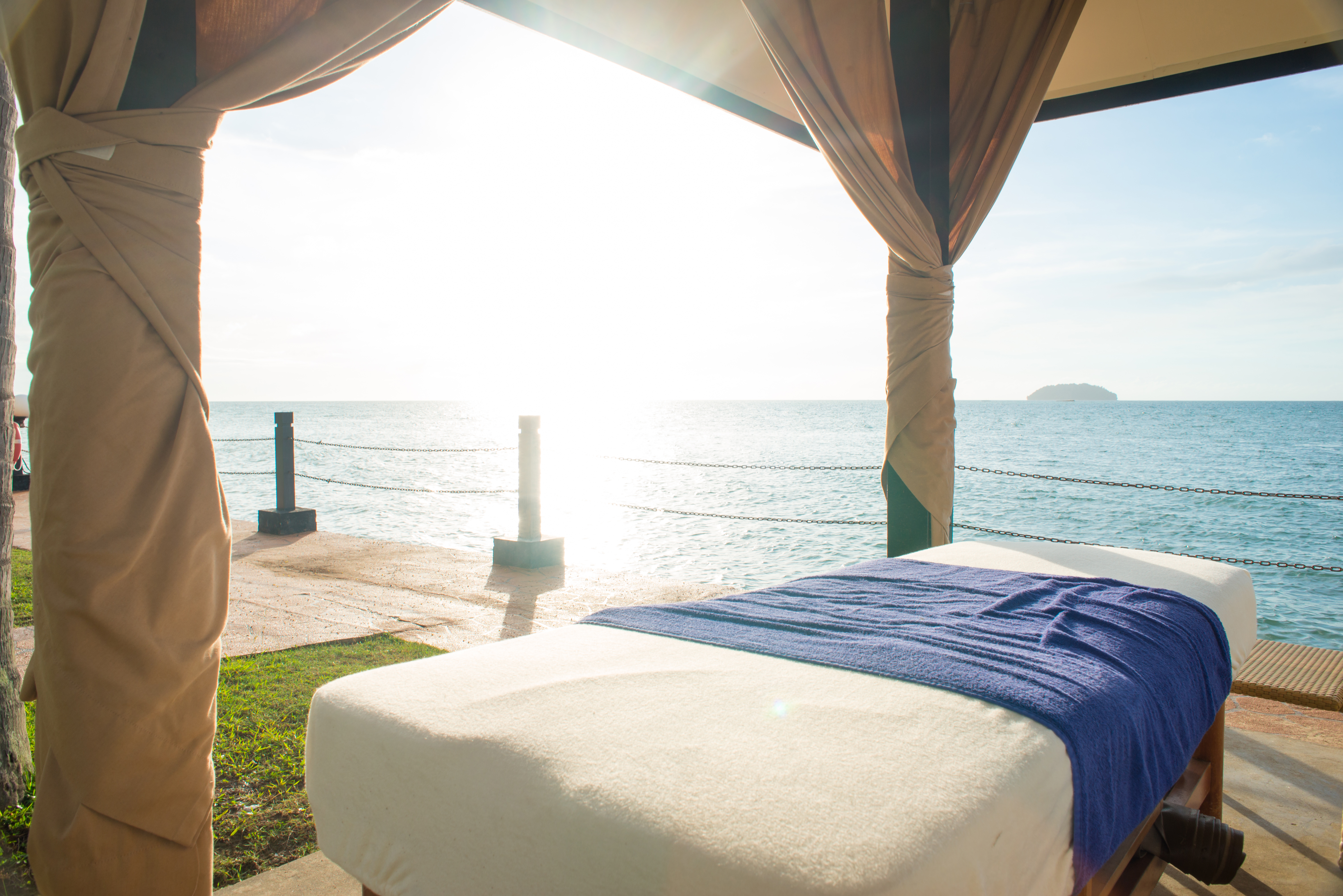 Deluxe Sea View Room